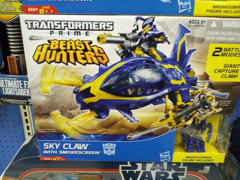 New Beast Hunter Skyclaw and Apex Hunter Armor Cyberverse Vehicles